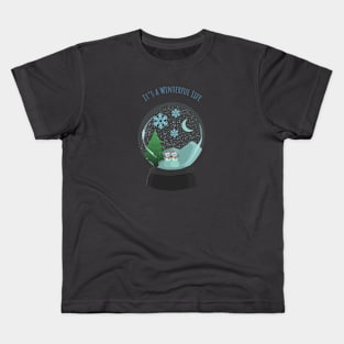 It's a Winterful life snow globe Kids T-Shirt